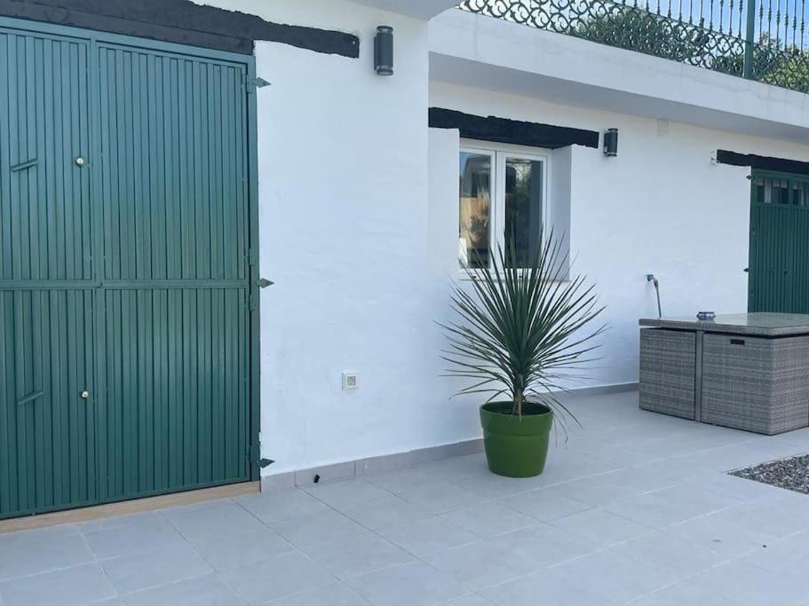 The Nook At Monda Apartment Exterior photo